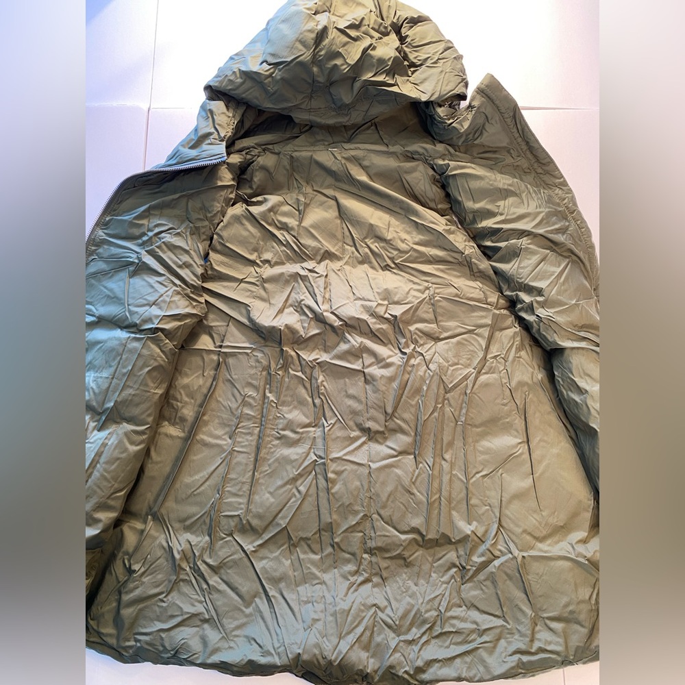 Lululemon Weightless Wunder Vest   12   Pesto   NWOT - Picture 9 of 12
